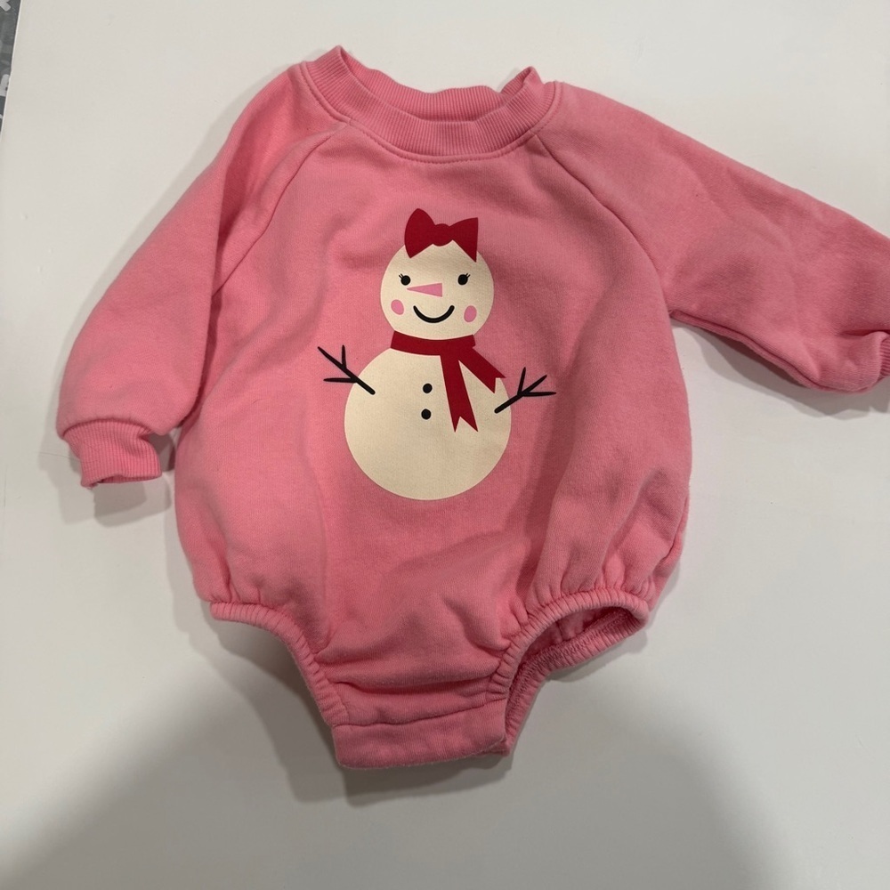 Old Navy 3-6 month Pink Snow Girl Sweater/Sweatshirt- like new!